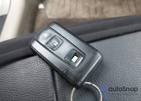 2008 Toyota Prius z USA, uszkodzony, nr VIN JTDKB20U983336449